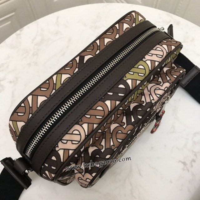 Burberry專門店新款Vintage復古格紋斜背包 巴寶莉肩背相機包男包 yxb1477
